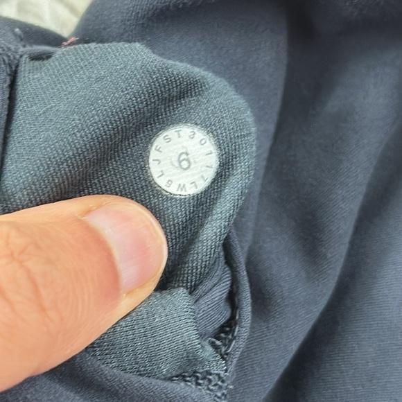 Lululemon Align Pant II Dark Carbon - Picture 4 of 4